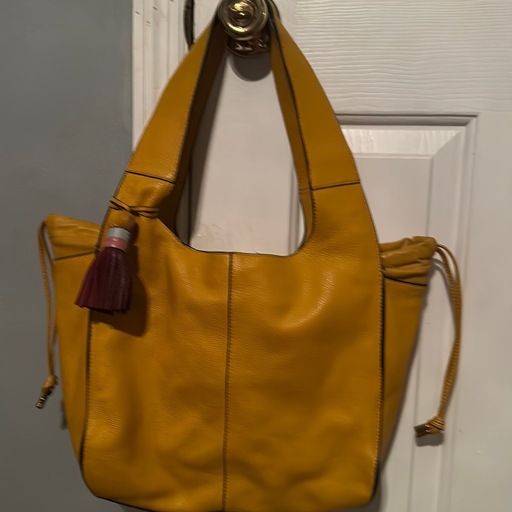 Vince Camuto purse
